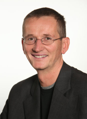 Das Bild zeigt Winfried Zinn, einen Gesellschaftler der Forschungsgruppe Metrik